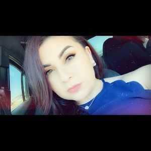 Meet your Posher, Marissa